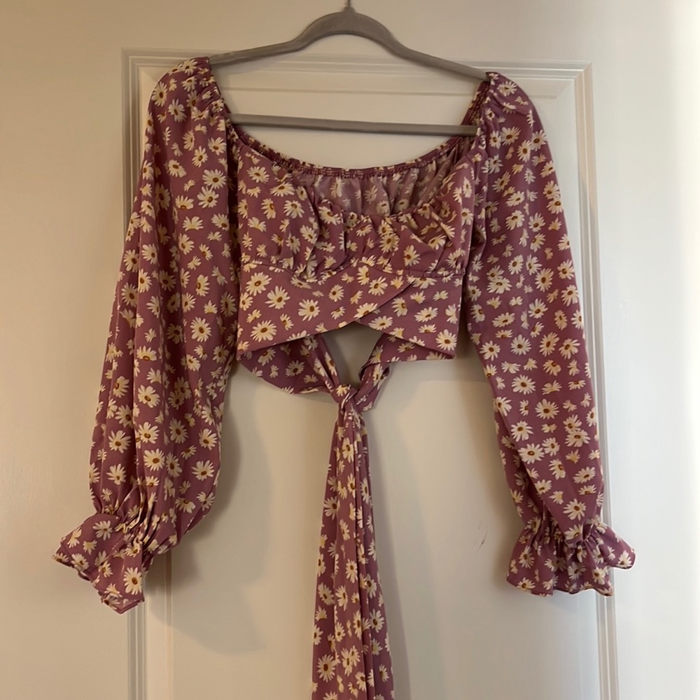 Daisy Flounce Sleeve Crop Top with Tie Back